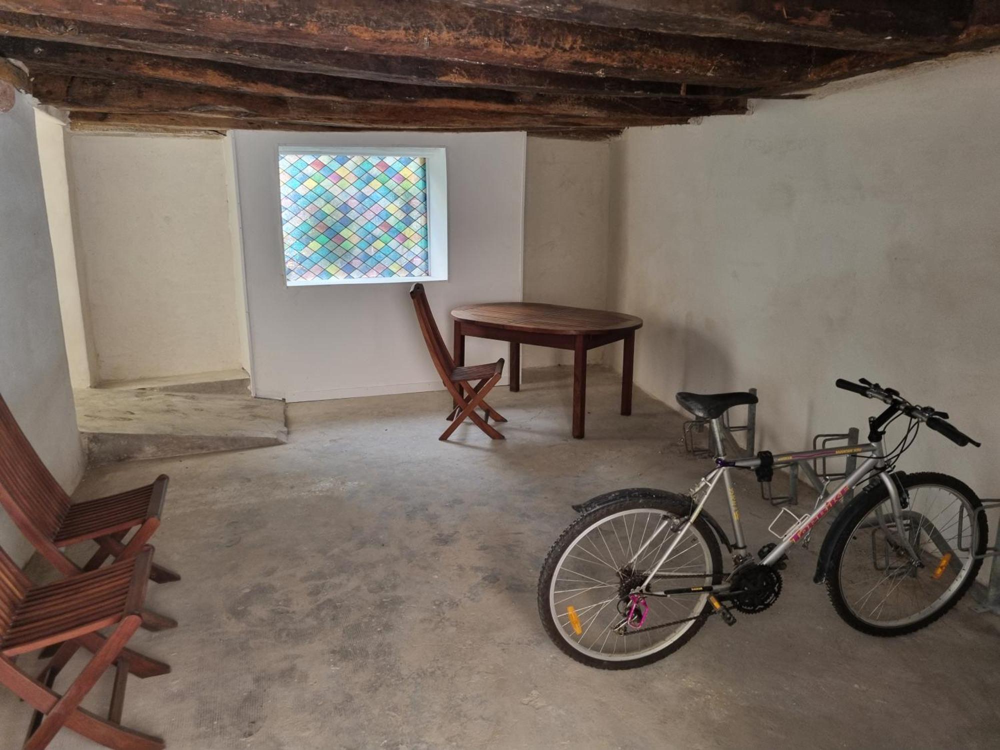 ホテル Fenetre Sur Cour Du Docteur Privey - Secure Park Bike - Voie Bleue トゥールニュ エクステリア 写真